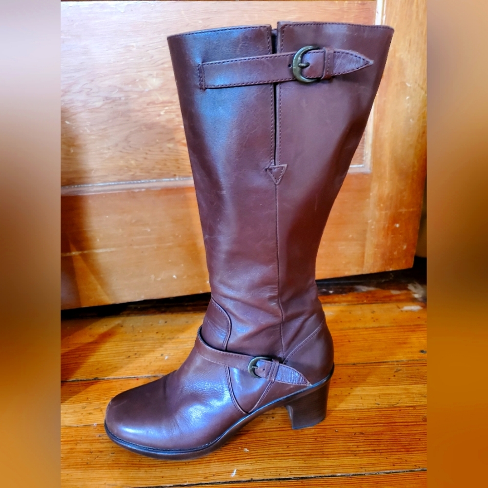 Dansko Tall Leather Heeled Boots Size 8